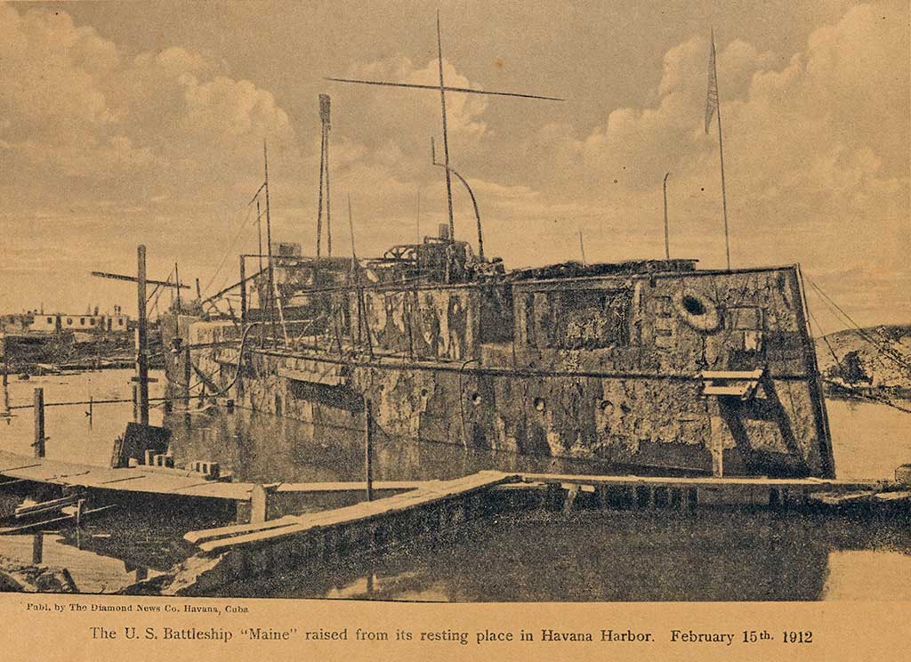 Extracción del U.S.S Maine en la Bahía de La Habana 1912