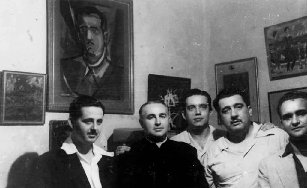 En Trocadero 162 en abril de 1953. Aparecen: Lorenzo García Vega, Mario Parajón, Lezama y Julián Orbón