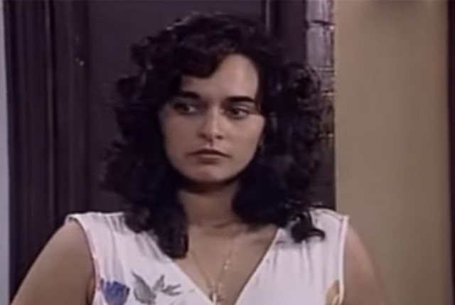 Jacqueline Arenal como Verena Contreras en Tierra Brava