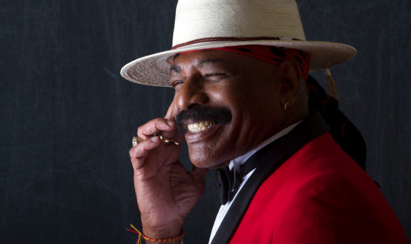 Pedrito Calvo de los Van Van a La Justicia (+ 2 temas de antología