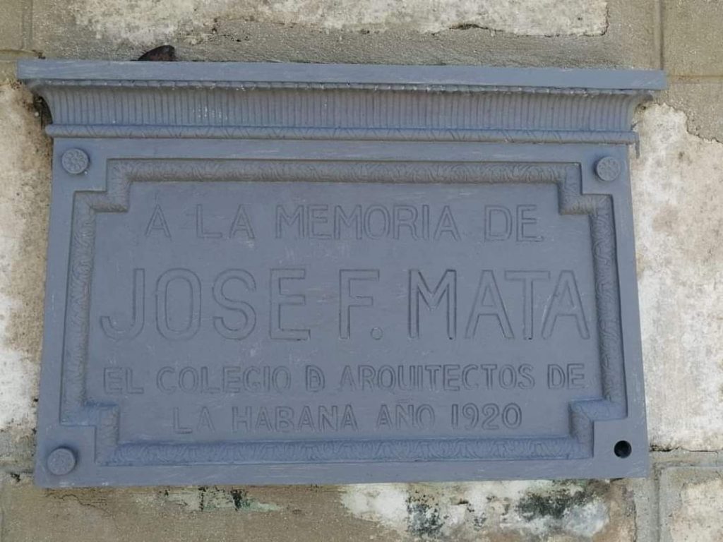 placa Jose F mata tumba cementerio de colon