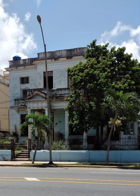 Casa de Manuel de Jesus Saez Vedado