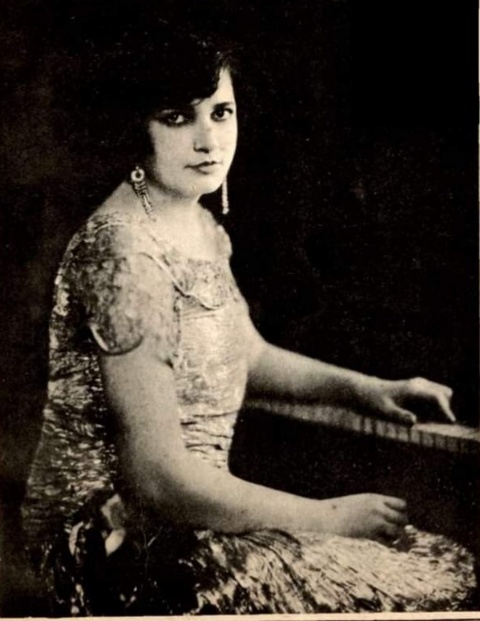 Ursulina Saez Pianista