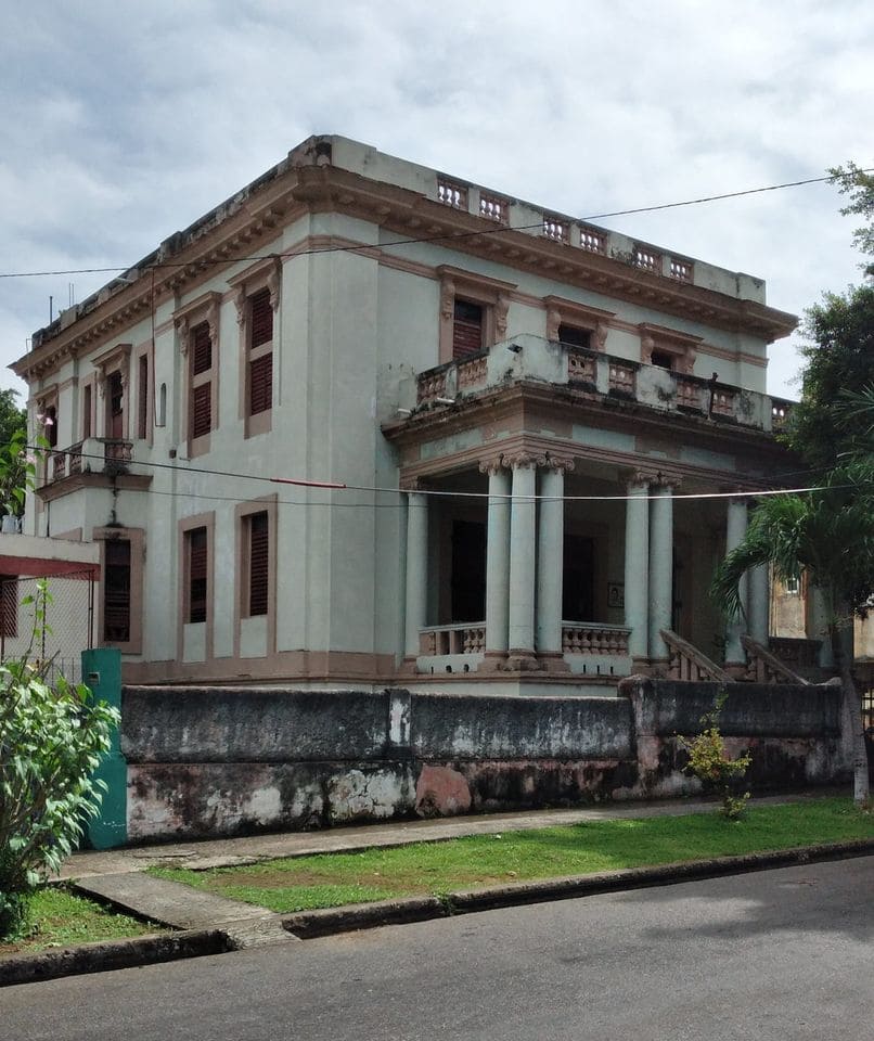Casa de Gerardo Machado en el Vedado del arquitecto Eugenio Rayneri Piedra